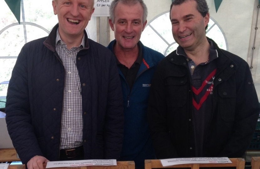 Oliver Dowden MP at Shenley Apple Day 2016