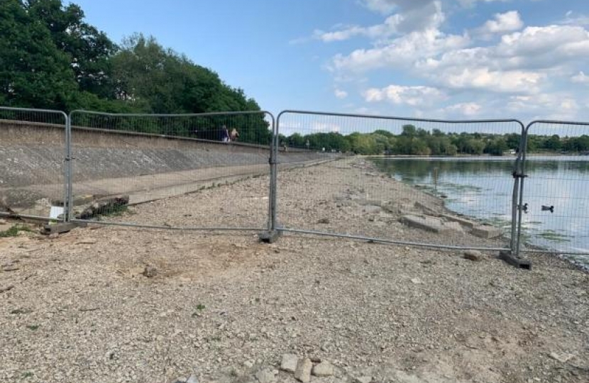 Aldenham Reservoir fence