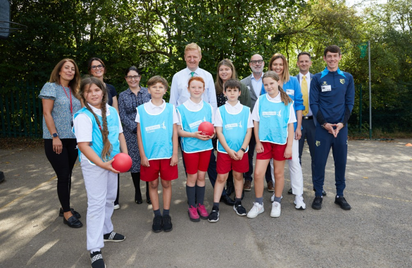 Mr Dowden with pupils and teachers at Sacred Heart Primary School, representatives from Ferrero UK, Watford FC CSET and the EFL Trust