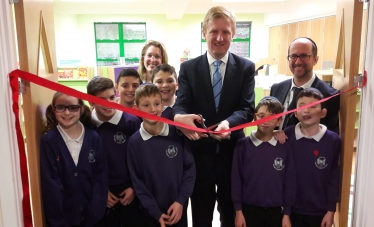 Oliver Dowden at Hertsmere Jewish Primary School - December 2016